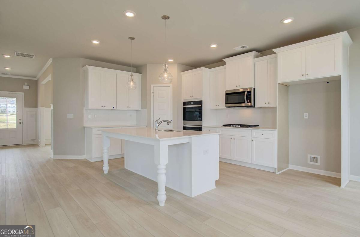 1146 Bodega Loop Property Photo 10