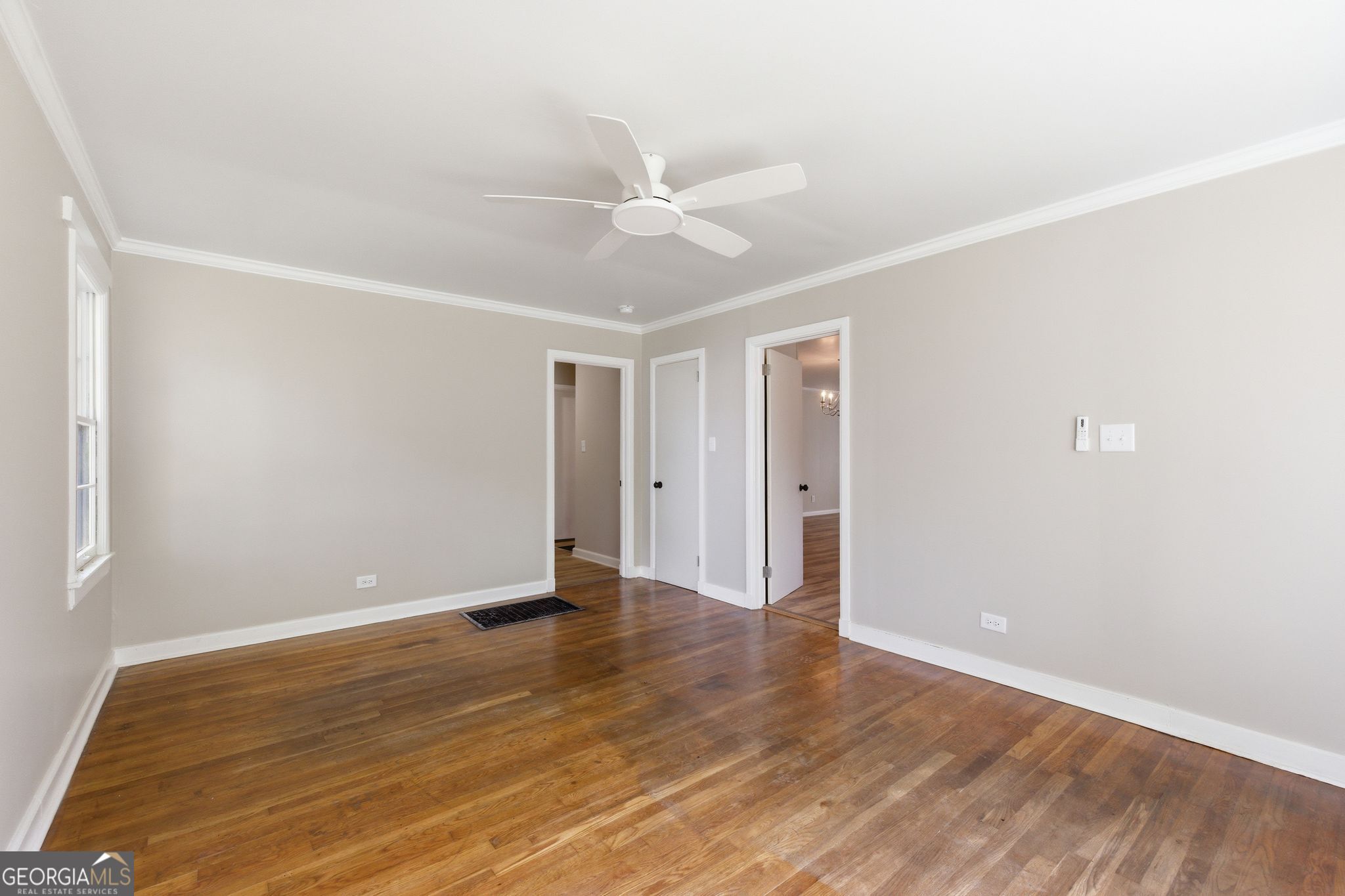 168 Moore Street Property Photo 9