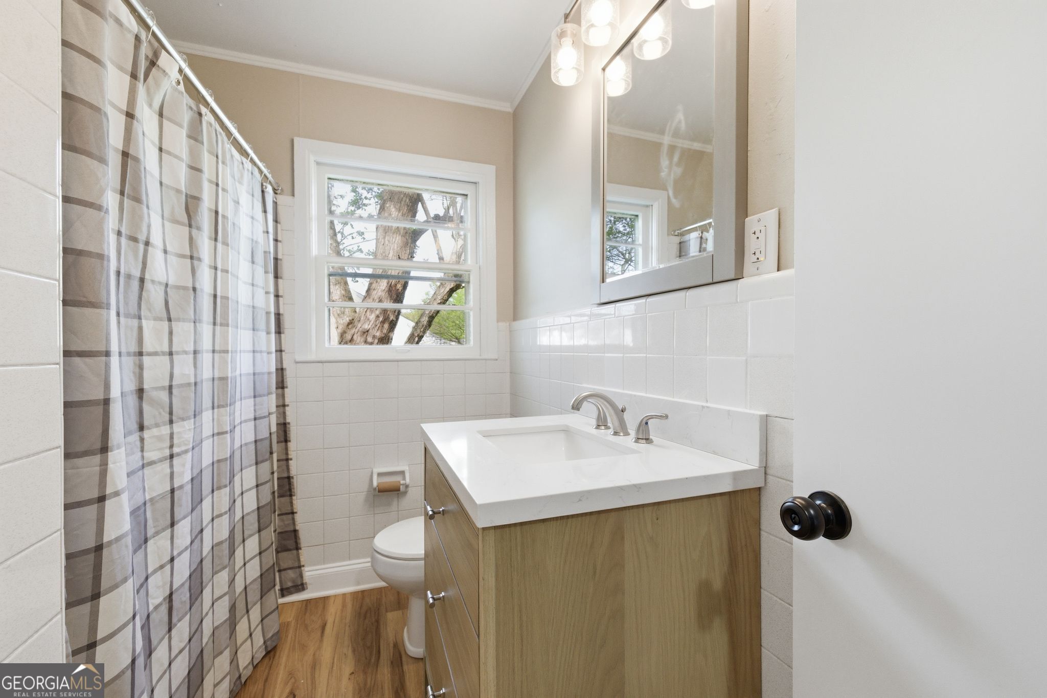 168 Moore Street Property Photo 11