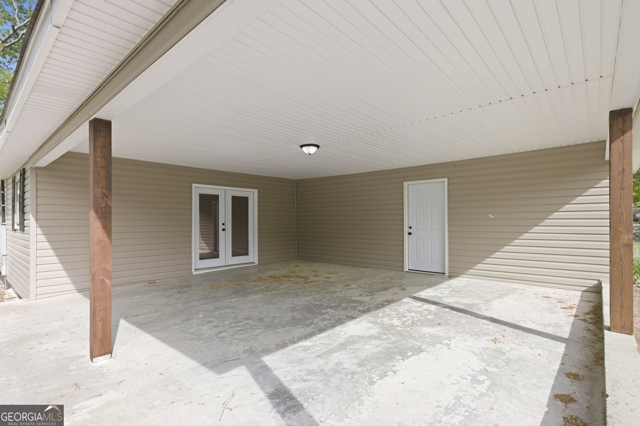 168 Moore Street Property Photo 21