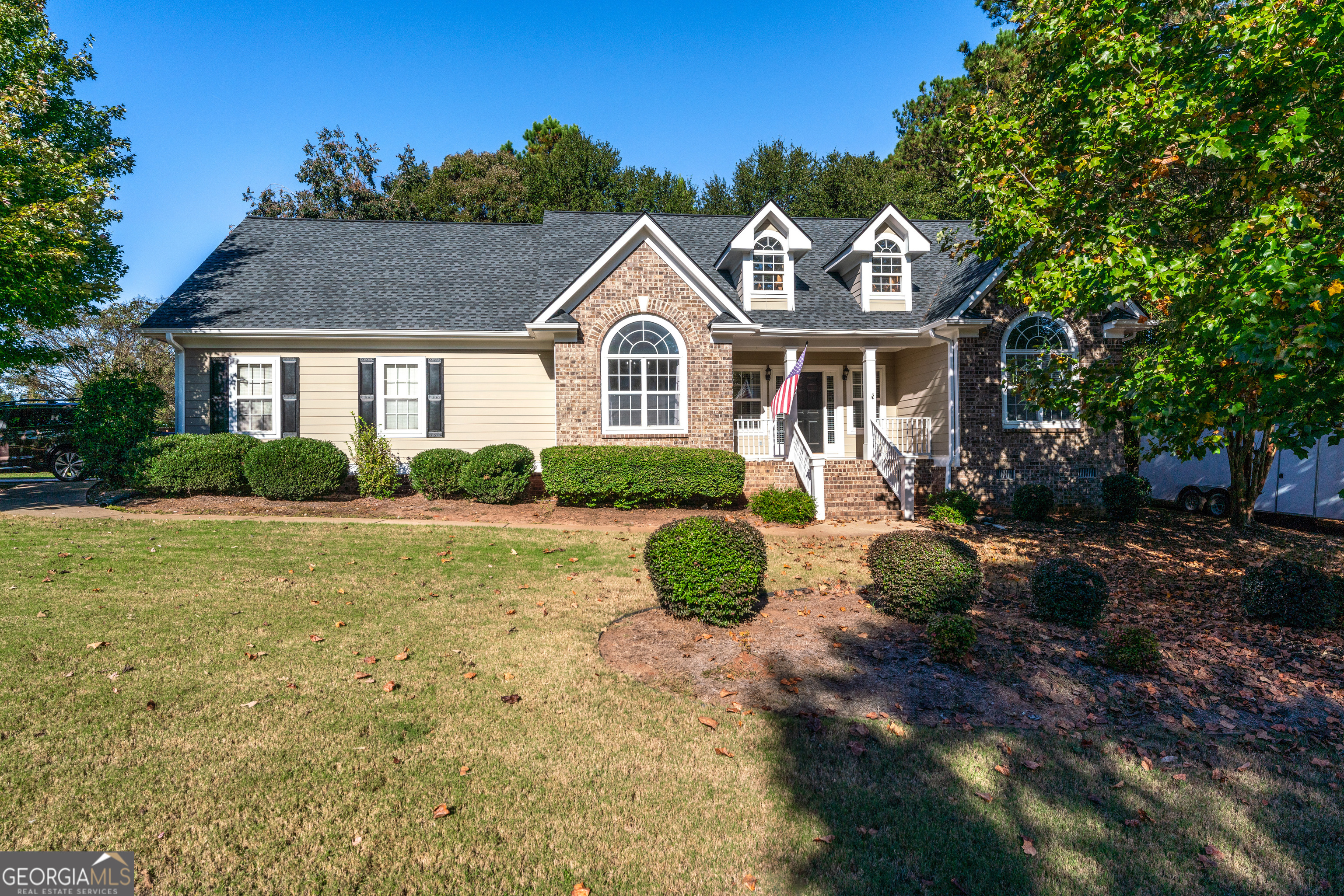 602 Trellis Court