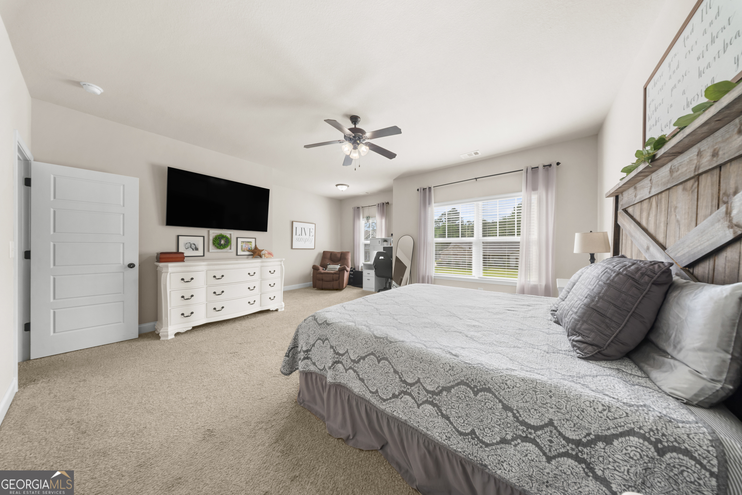 132 Summer Station Drive Property Photo 18