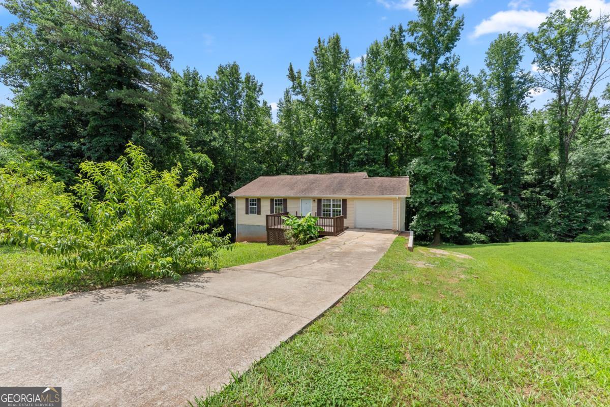 3030 Meadowridge Drive Property Photo 4