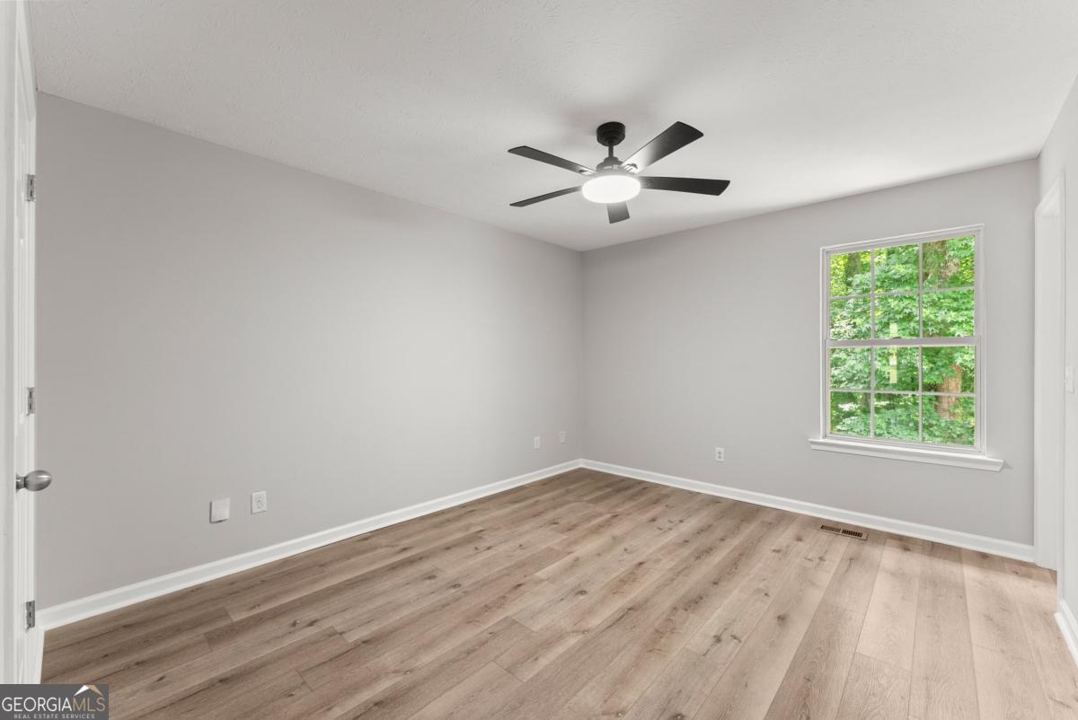 3030 Meadowridge Drive Property Photo 18