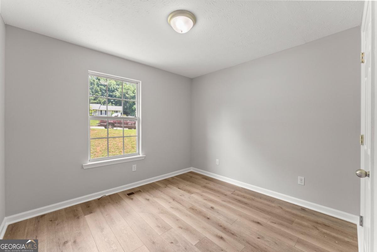 3030 Meadowridge Drive Property Photo 20