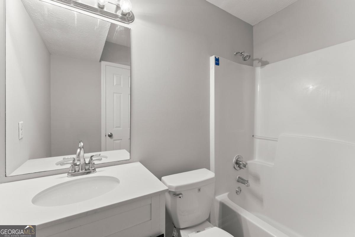 3030 Meadowridge Drive Property Photo 25
