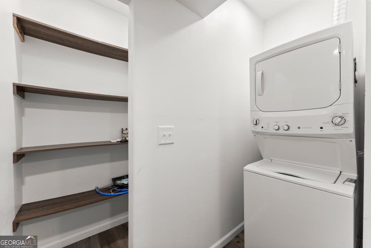 3030 Meadowridge Drive Property Photo 32