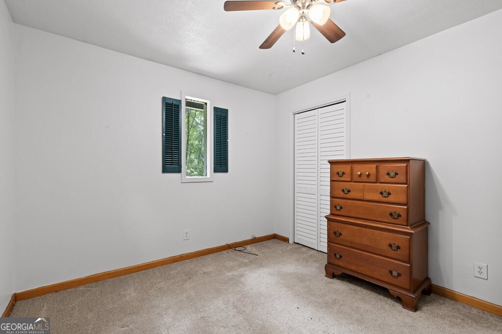 27 Medford Lane Property Photo 37