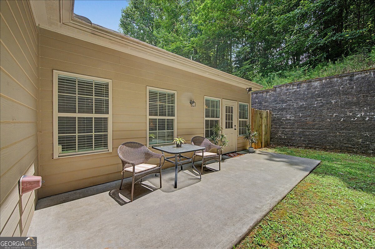 182 Towne Villas Drive Property Photo 32
