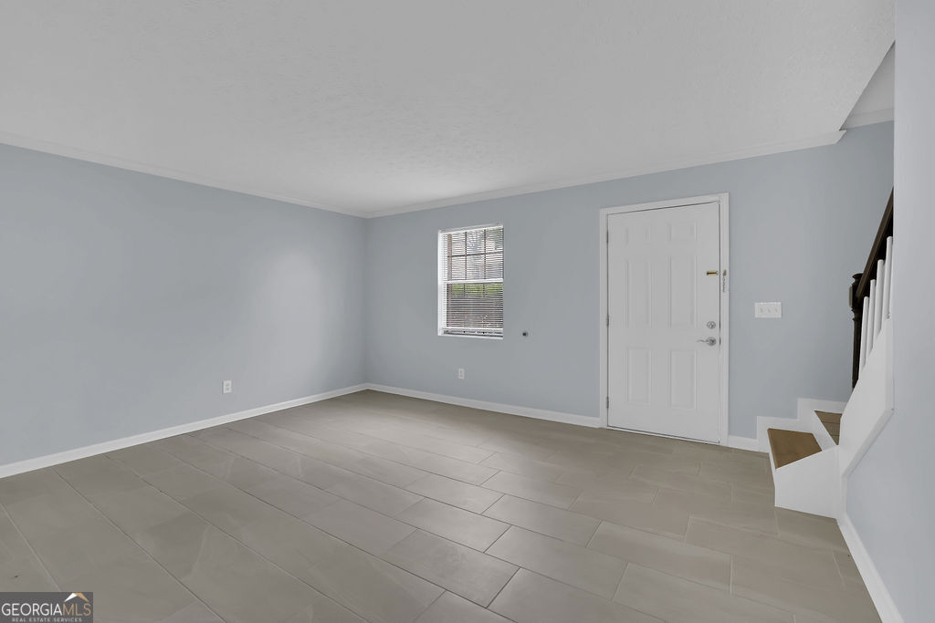 1424 Springleaf Circle Se Property Photo 5