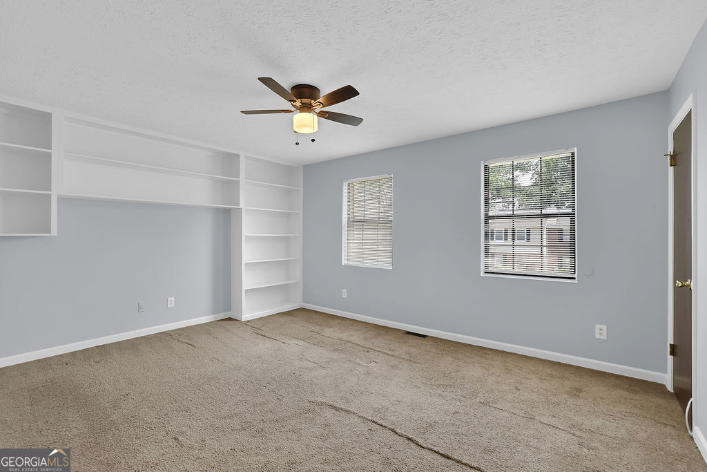 1424 Springleaf Circle Se Property Photo 21