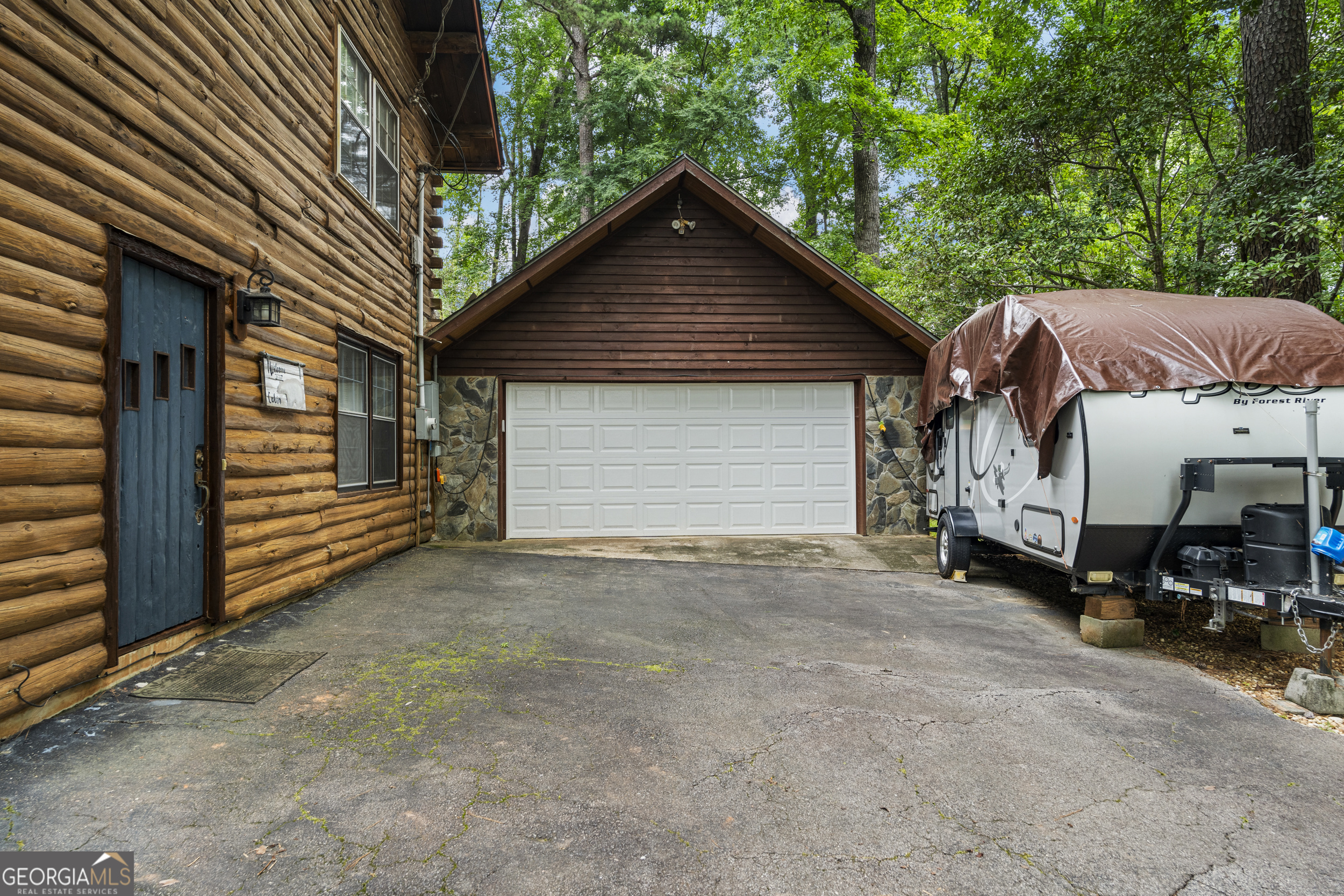 203 N View Pointe Drive Property Photo 24