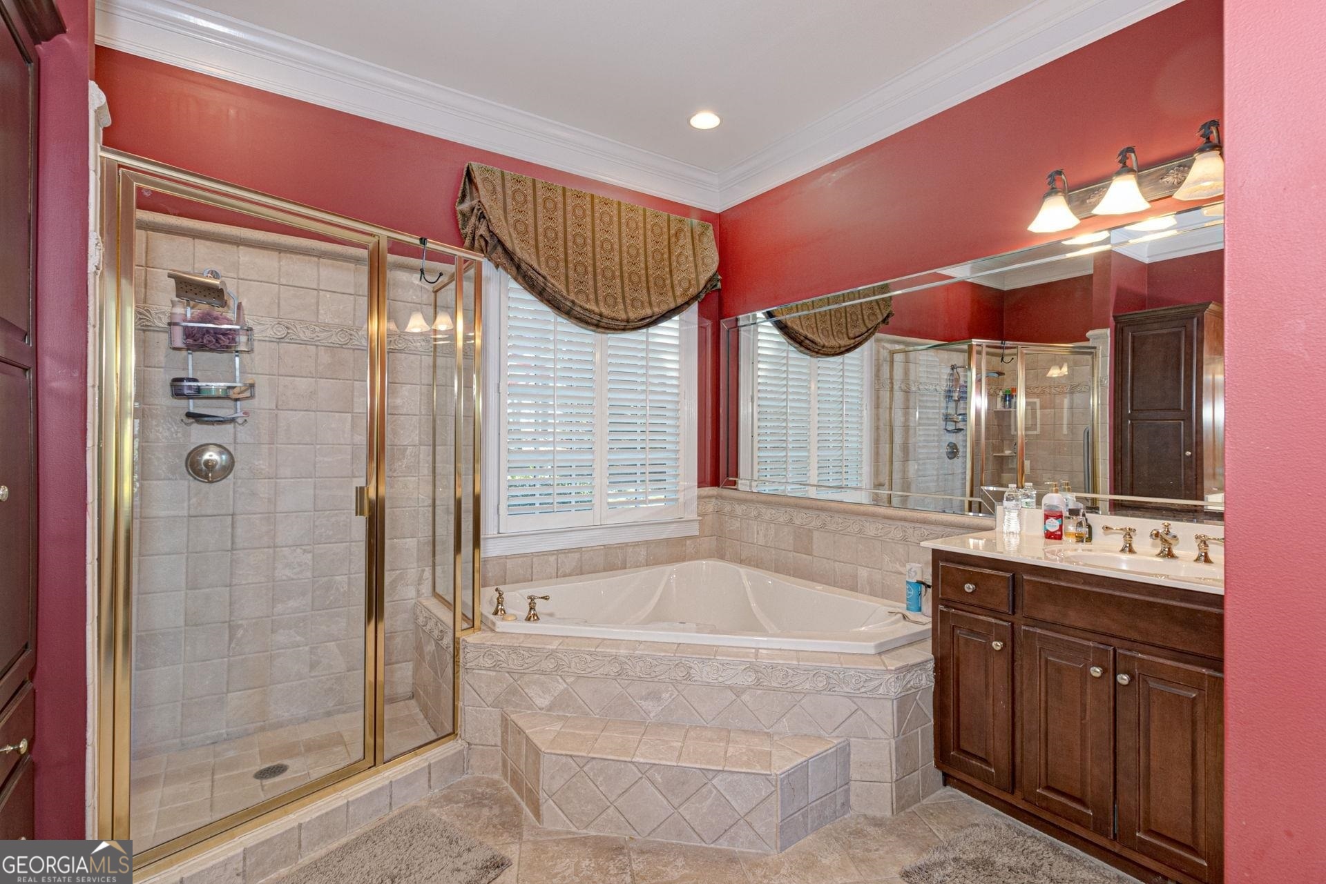 551 Mountain Ridge Drive Property Photo 27