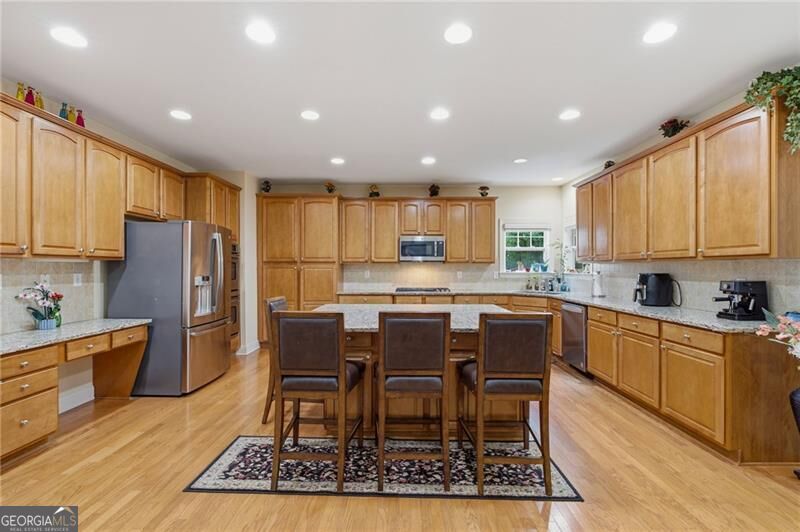4470 Sandalwood Way Property Photo 11
