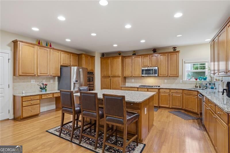 4470 Sandalwood Way Property Photo 15