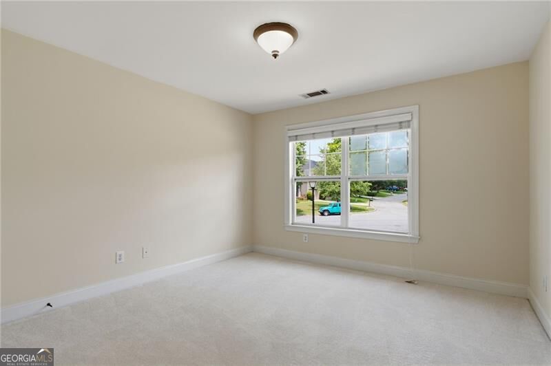 4470 Sandalwood Way Property Photo 40
