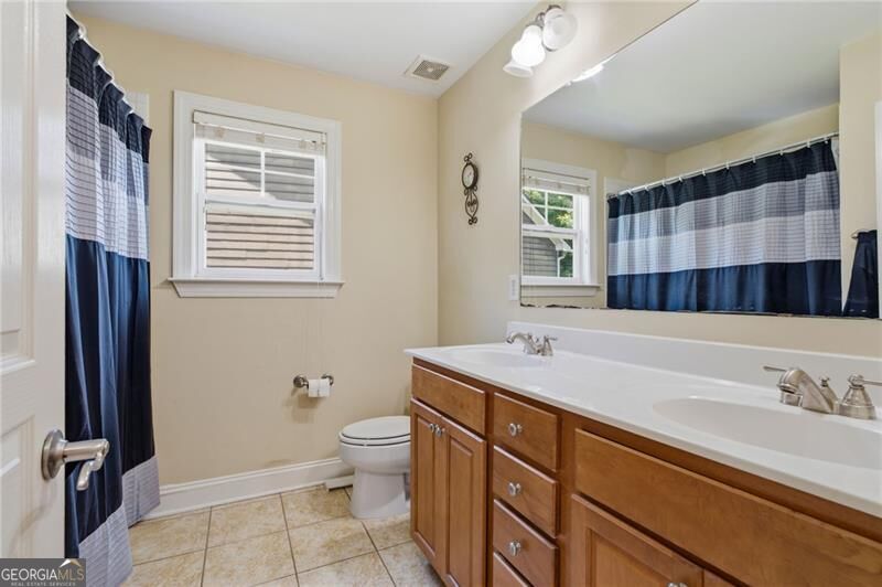 4470 Sandalwood Way Property Photo 42
