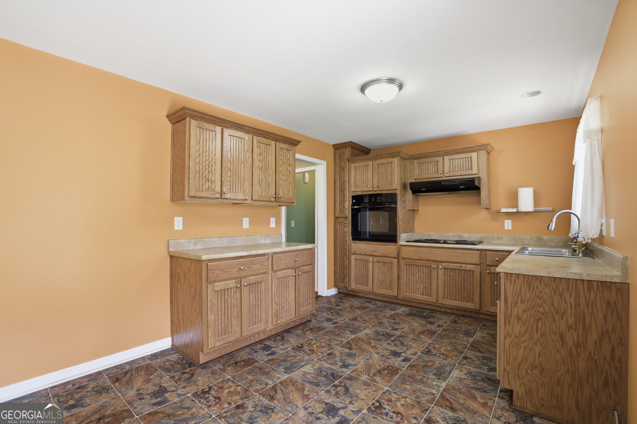16 Mango Road Ne Property Photo 6