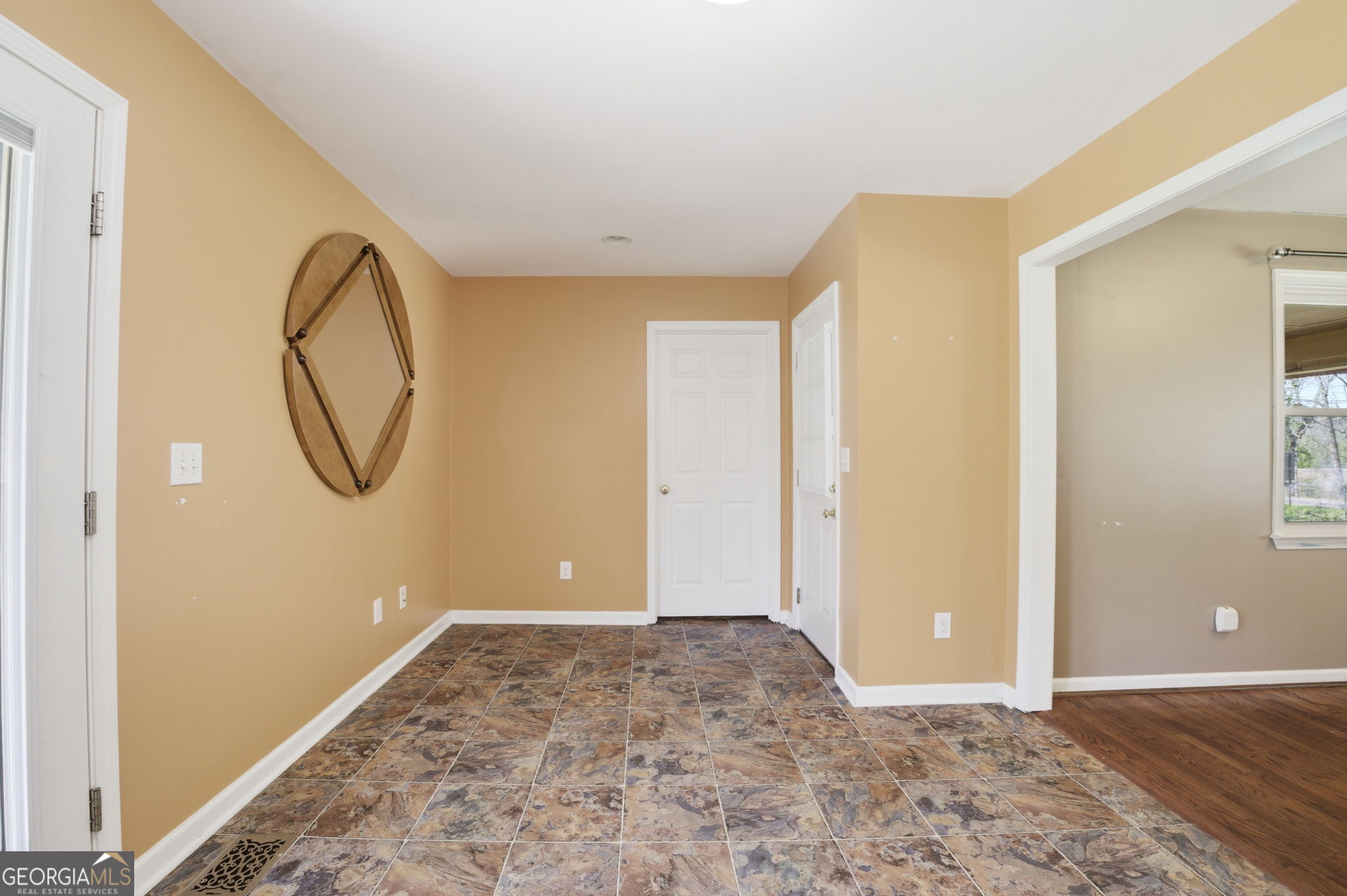 16 Mango Road Ne Property Photo 12
