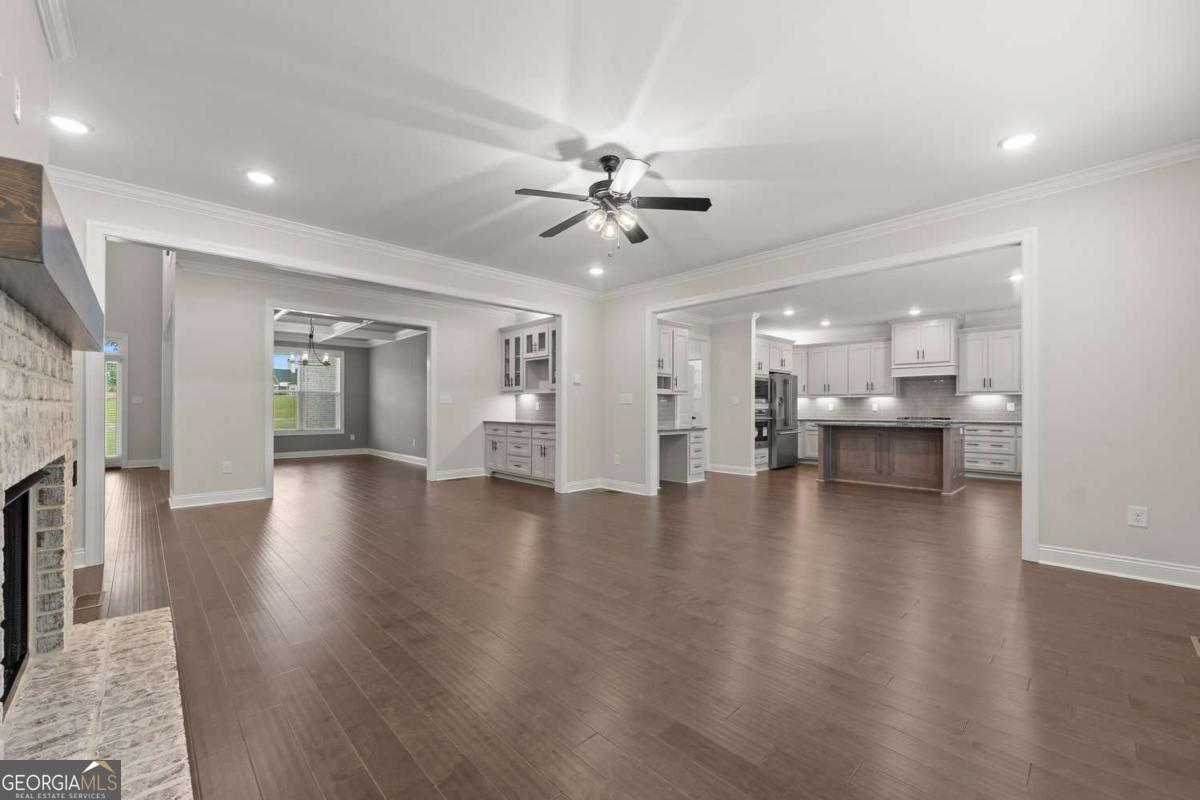 1649 Beebalm Drive Property Photo 10