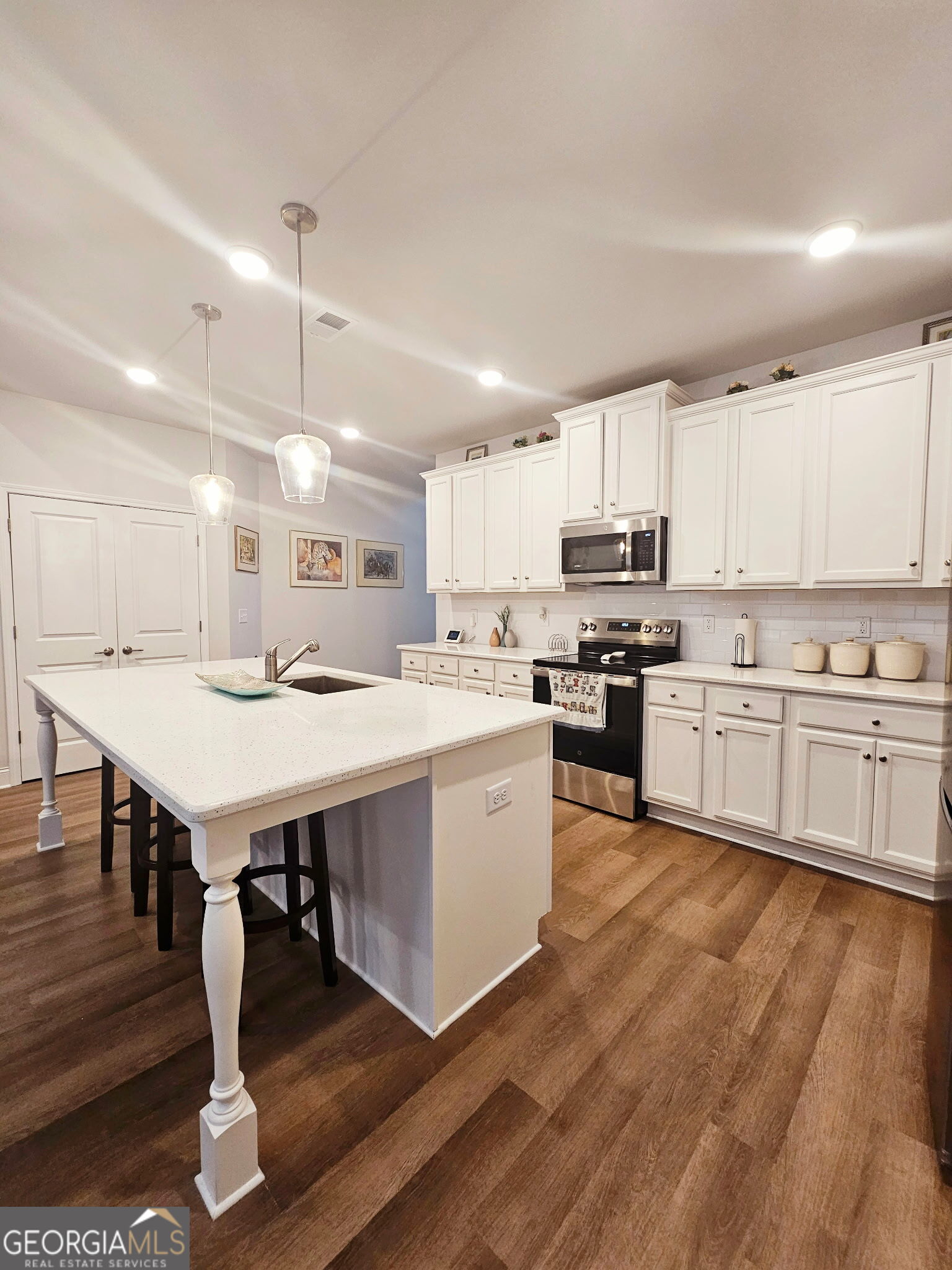 140 Applewood Way Property Photo 13