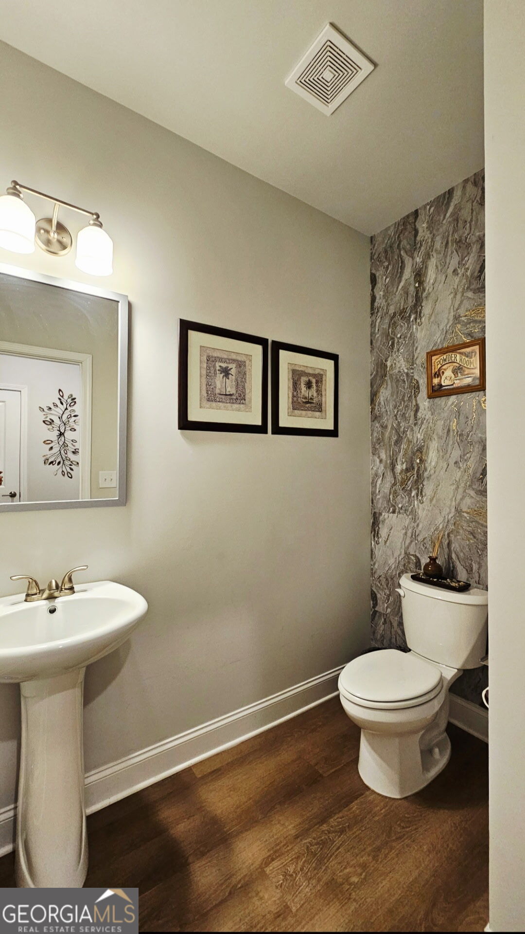 140 Applewood Way Property Photo 22