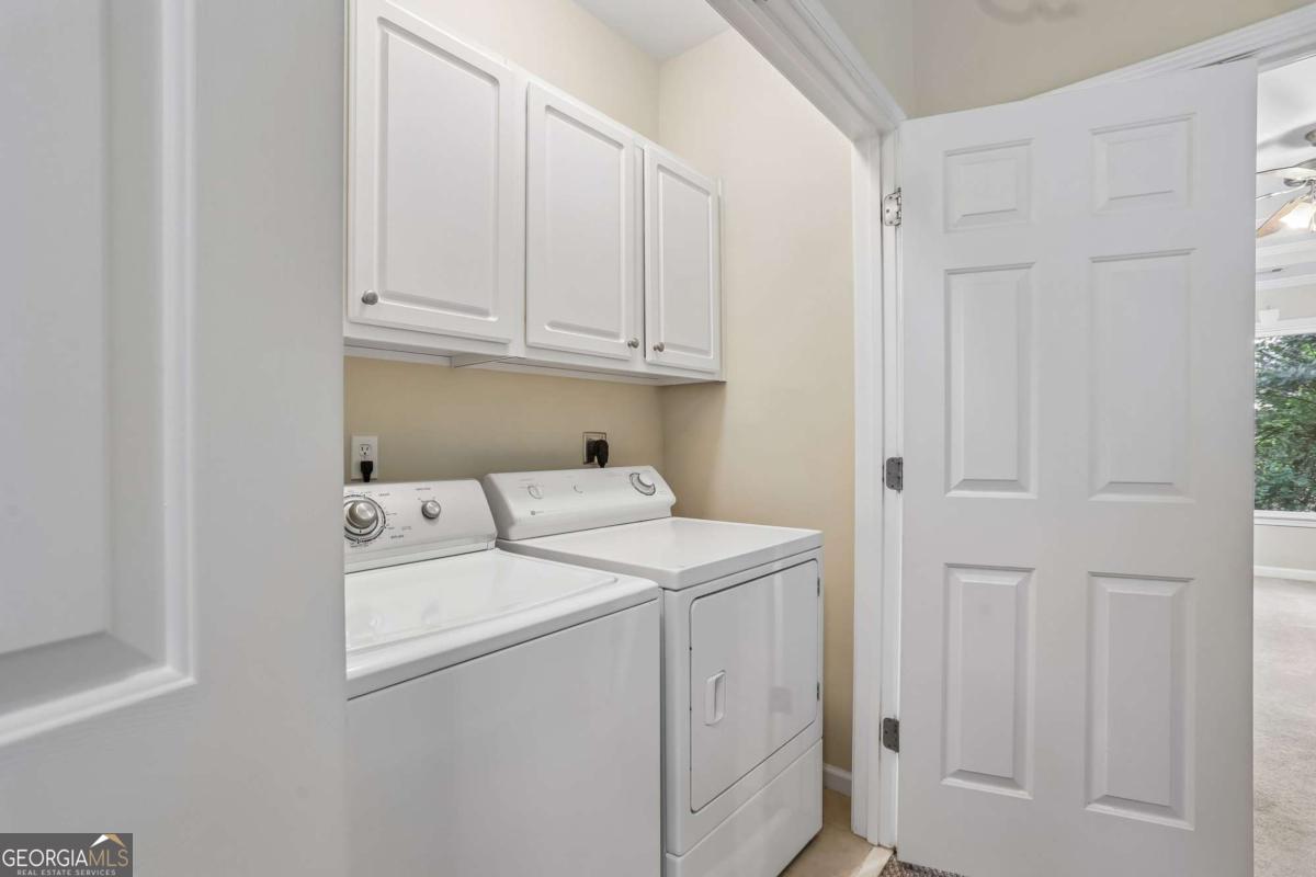 3239 Tomeh Way Property Photo 22