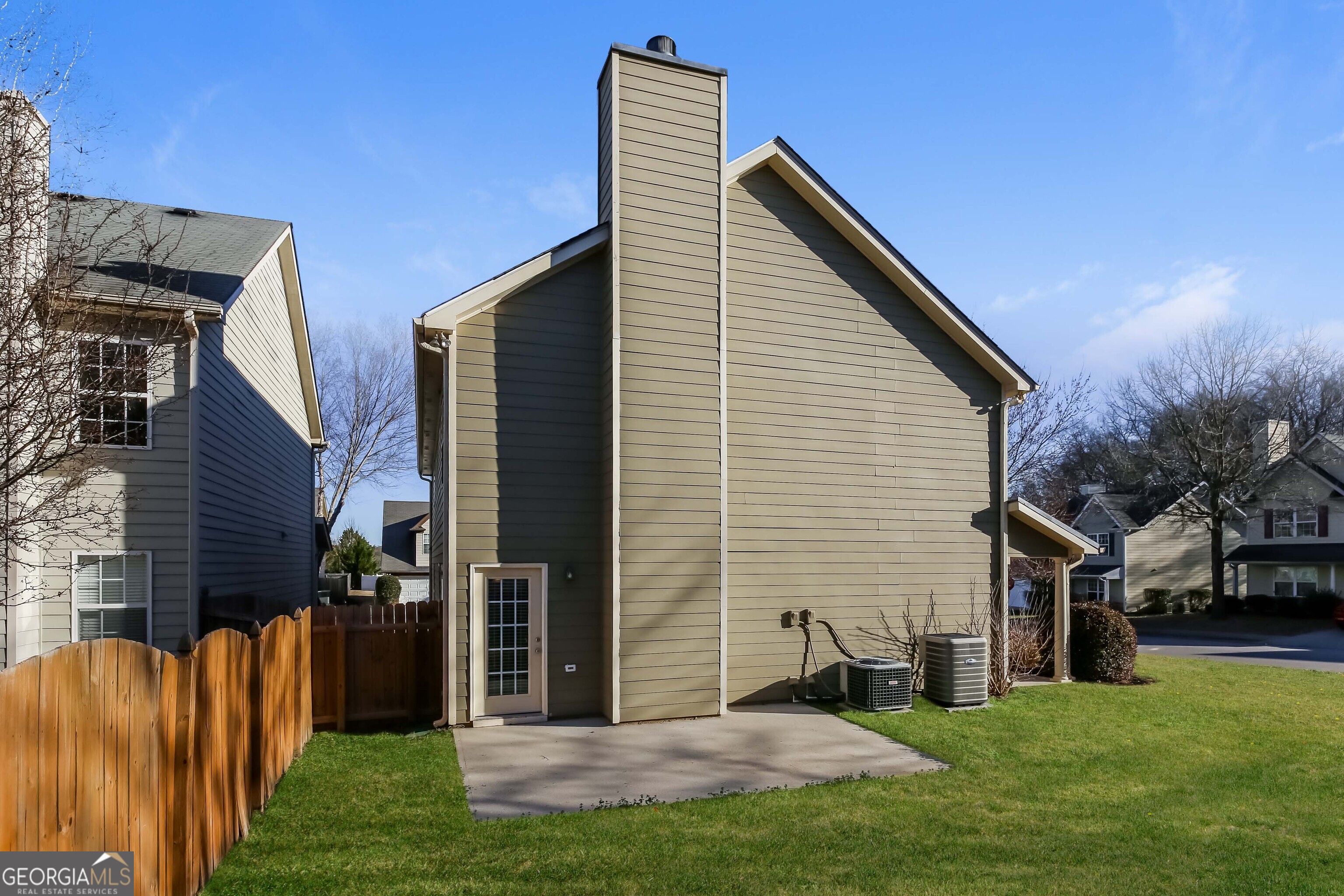 2581 Bald Cypress Drive Property Photo 2
