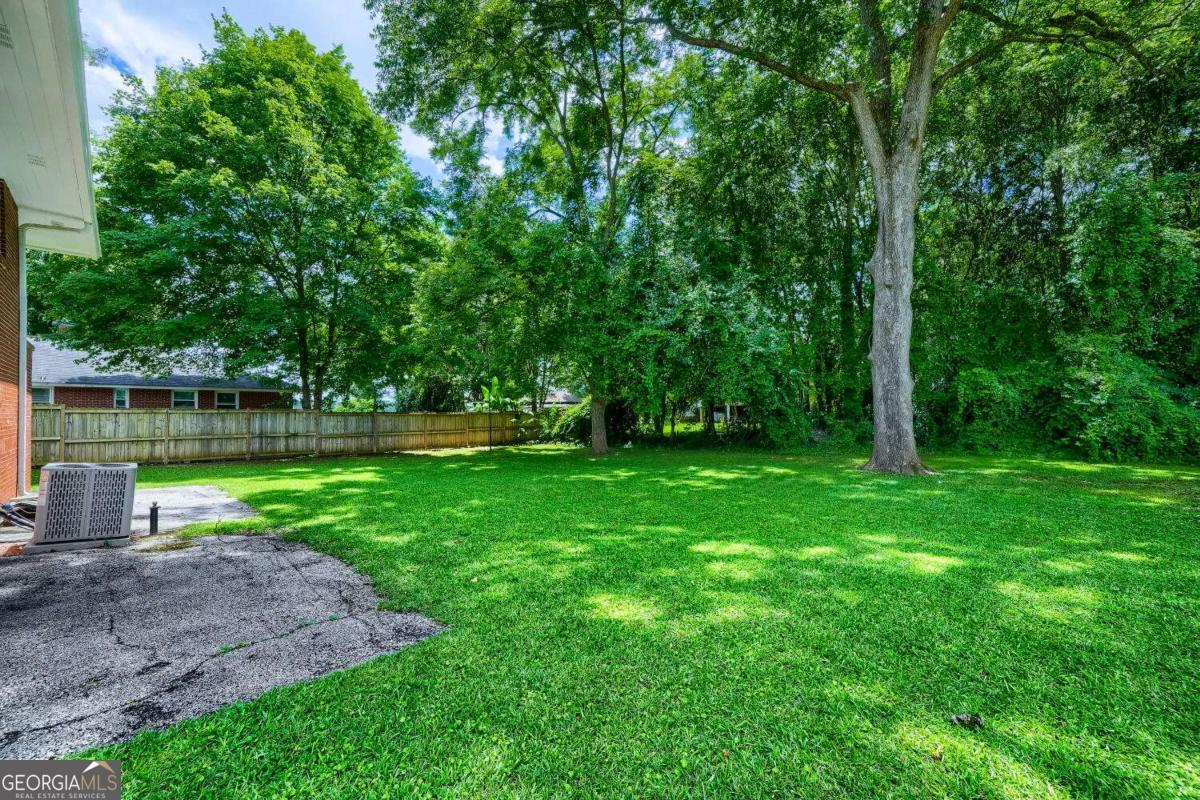 1 North Avenue Property Photo 26