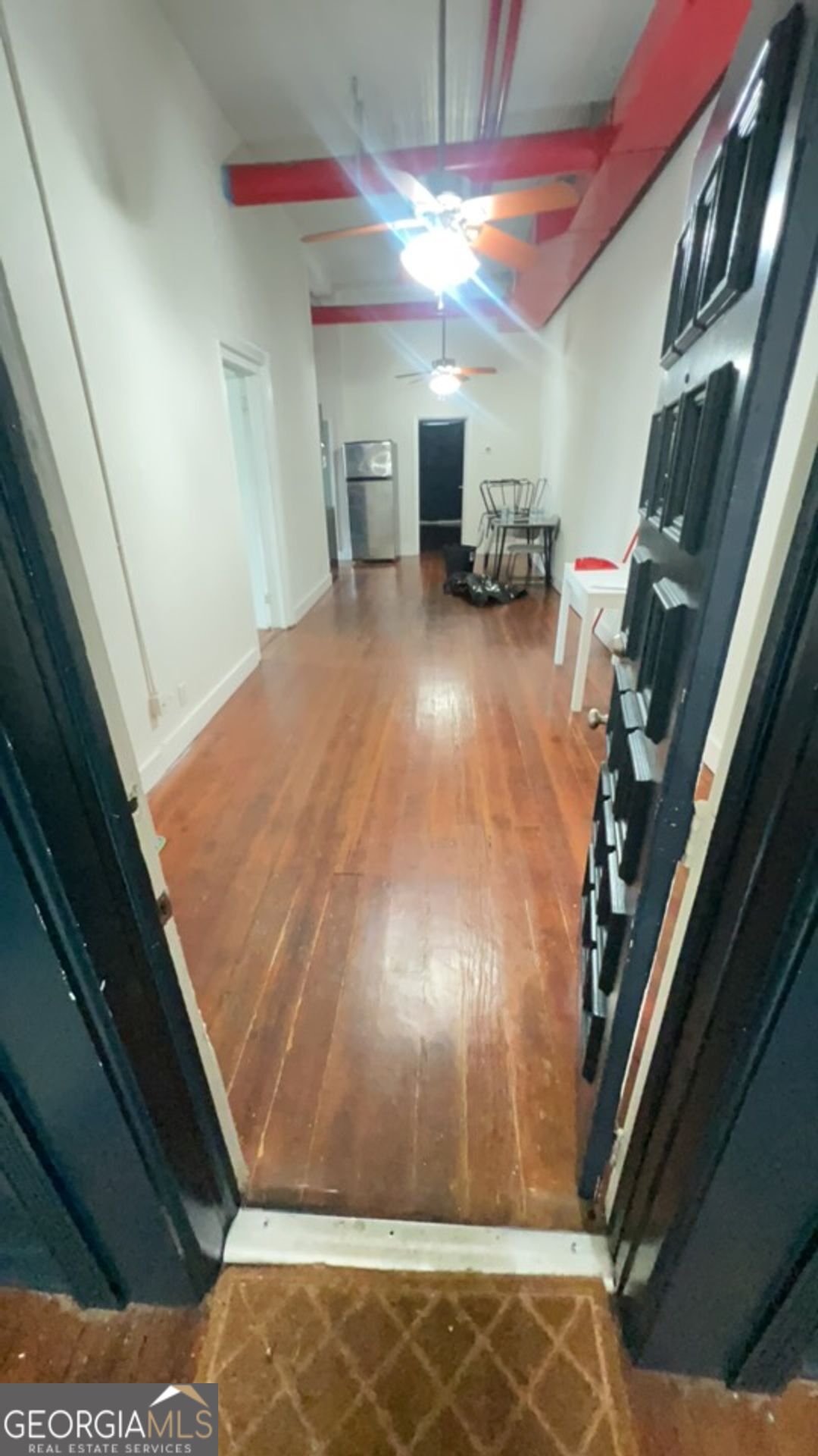 207-208 Adamson Square Unit A Property Photo 8