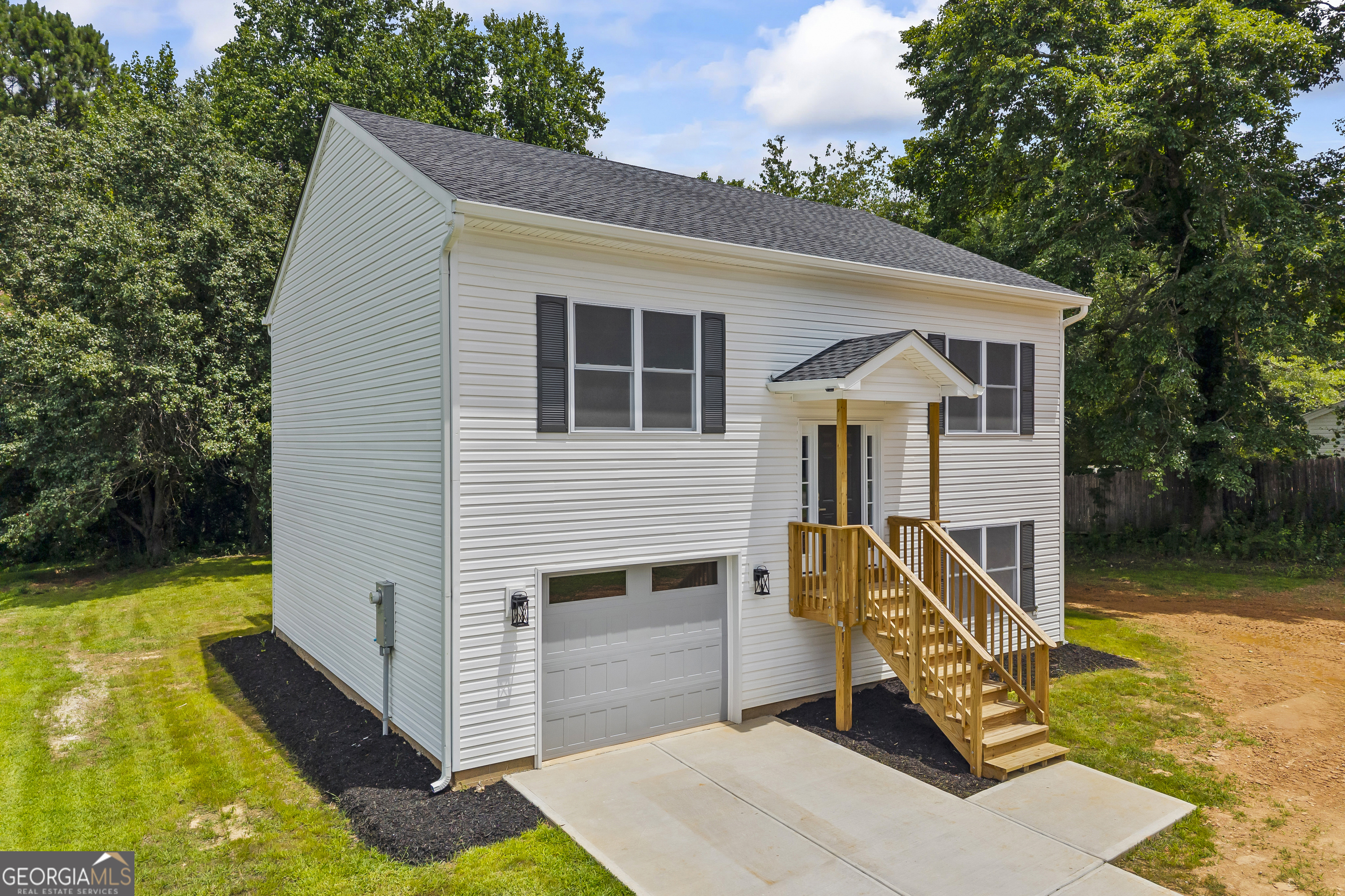 3850 Deaton Road Property Photo 1