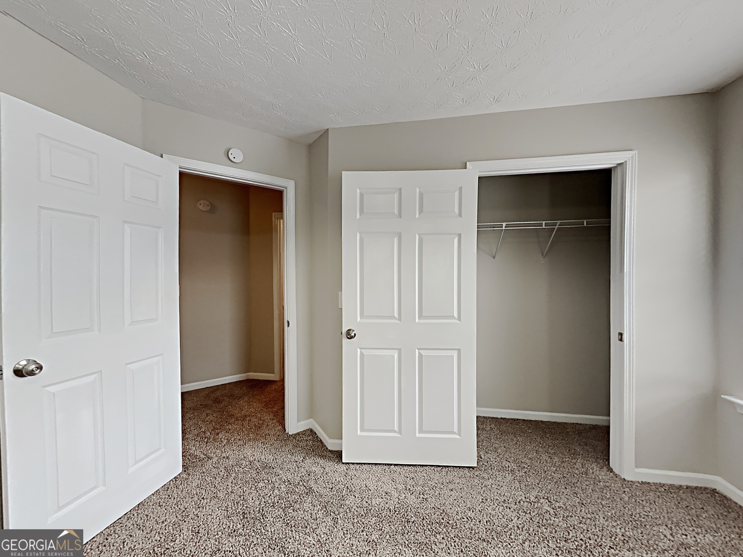 825 Roxfield Court Property Photo 17
