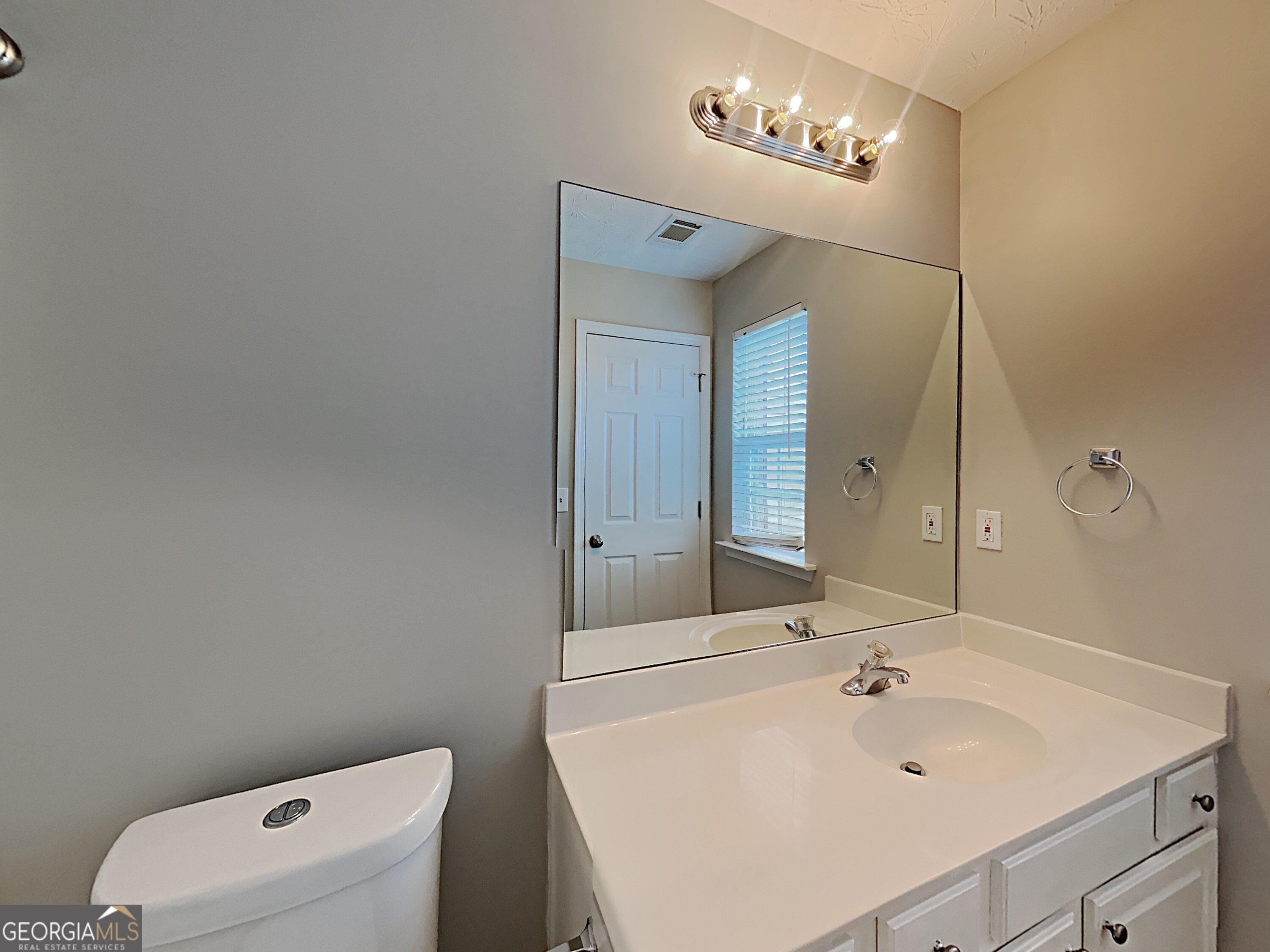 825 Roxfield Court Property Photo 21