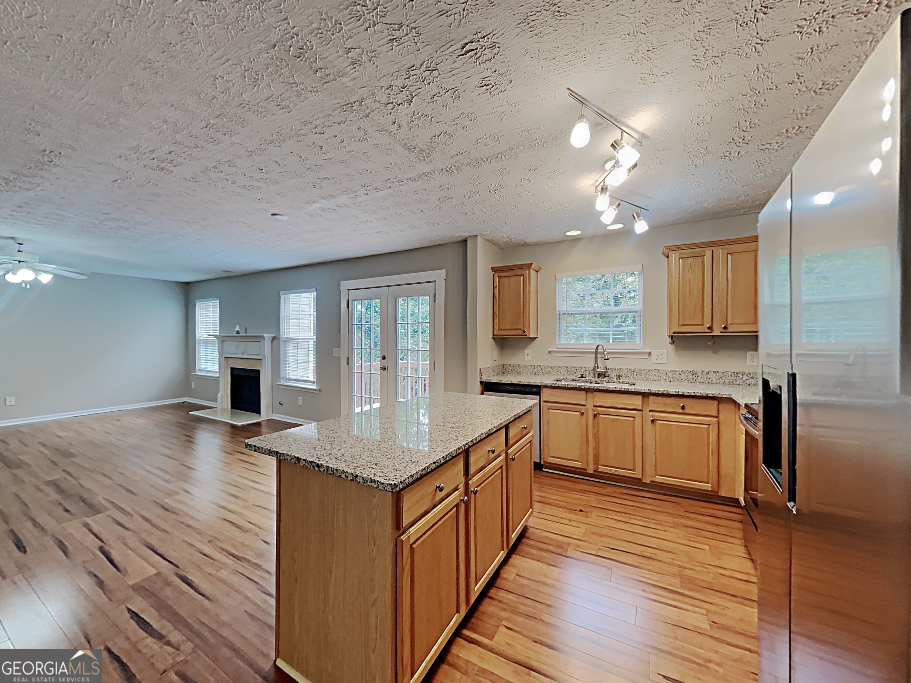 825 Roxfield Court Property Photo 36