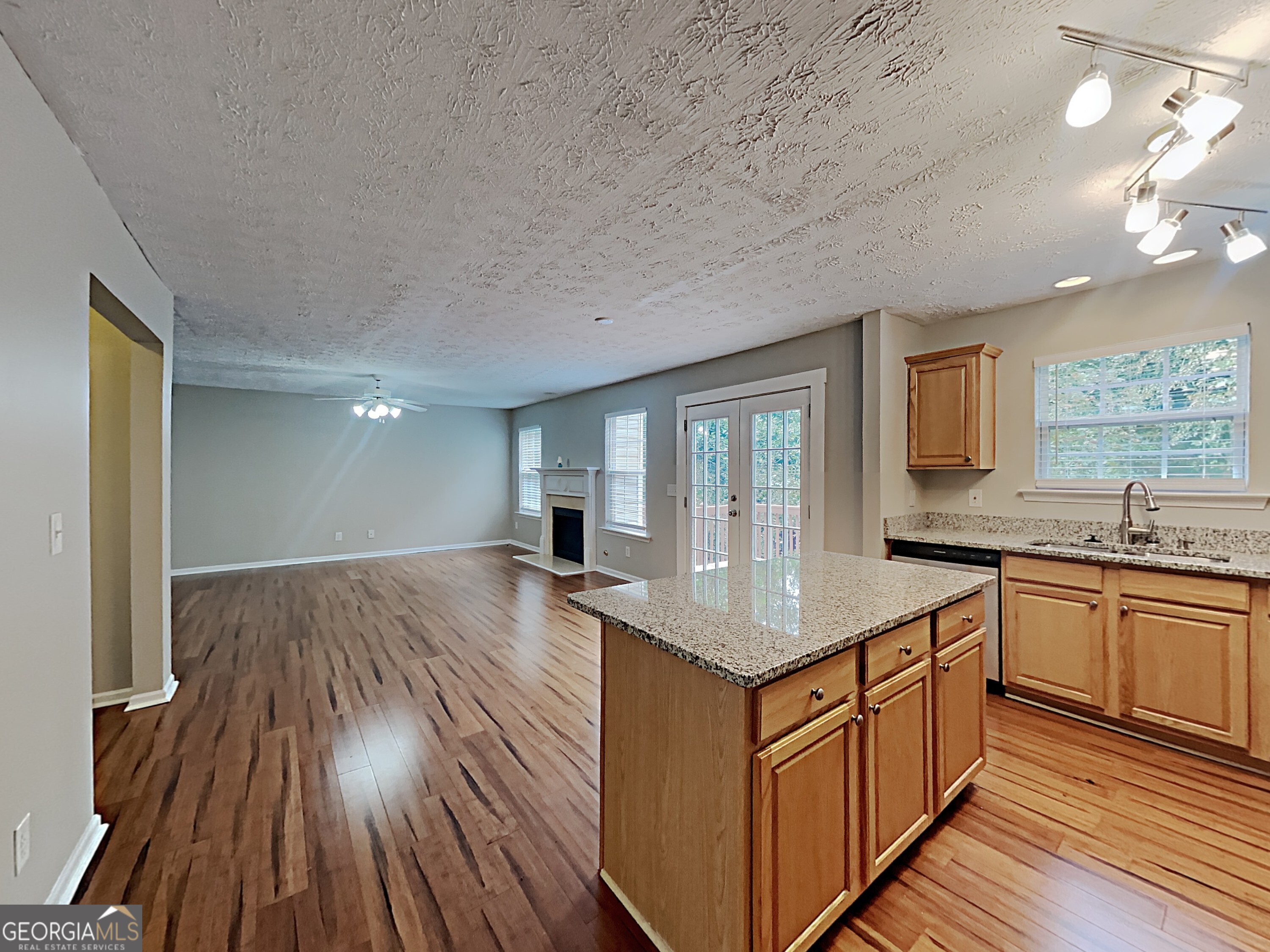 825 Roxfield Court Property Photo 37