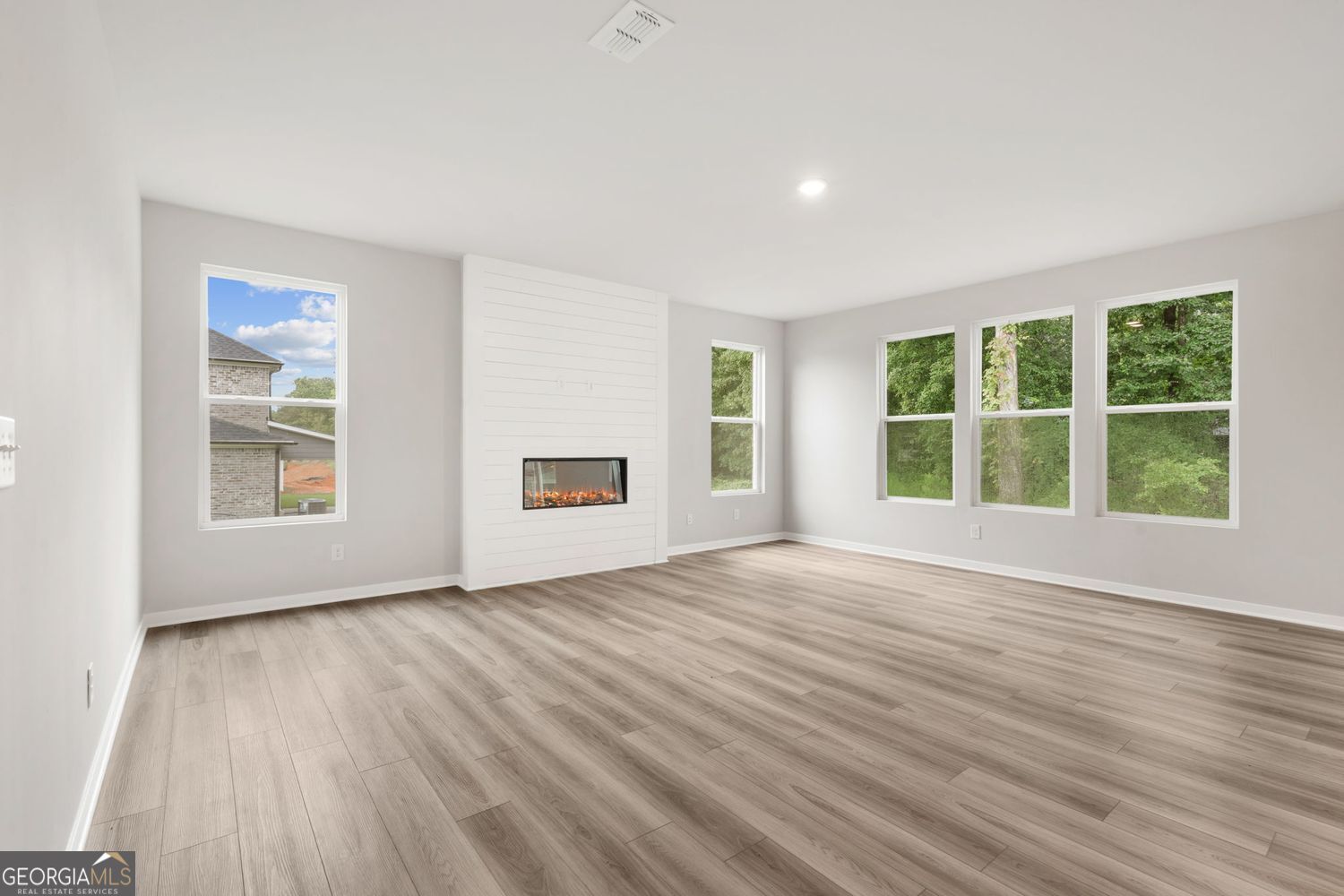 124 Serenade Creek Road Property Photo 4