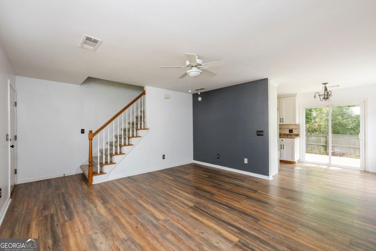 147 Richmond Drive Property Photo 8