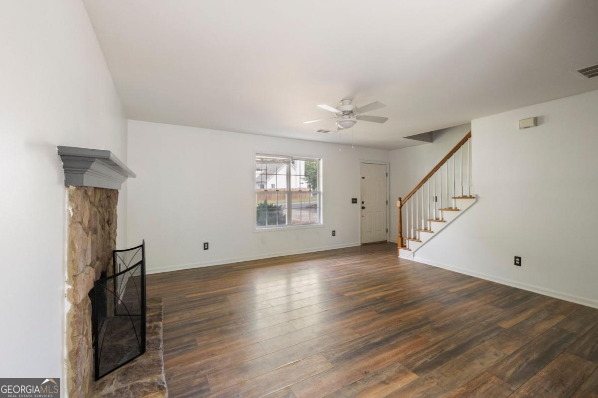 147 Richmond Drive Property Photo 9
