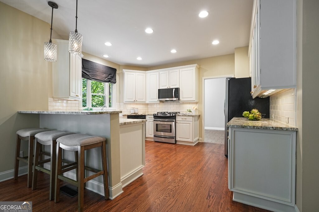 12110 Lonsdale Lane Property Photo 16