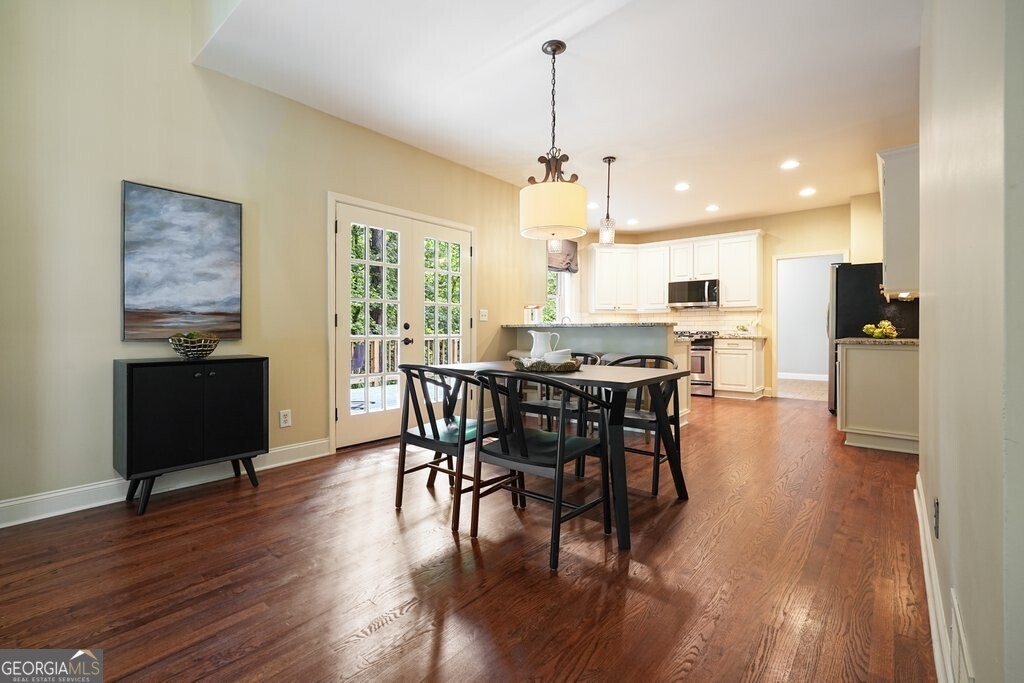 12110 Lonsdale Lane Property Photo 17