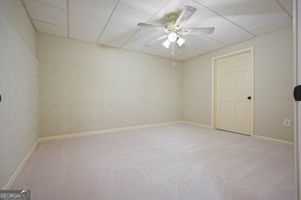 12110 Lonsdale Lane Property Photo 34