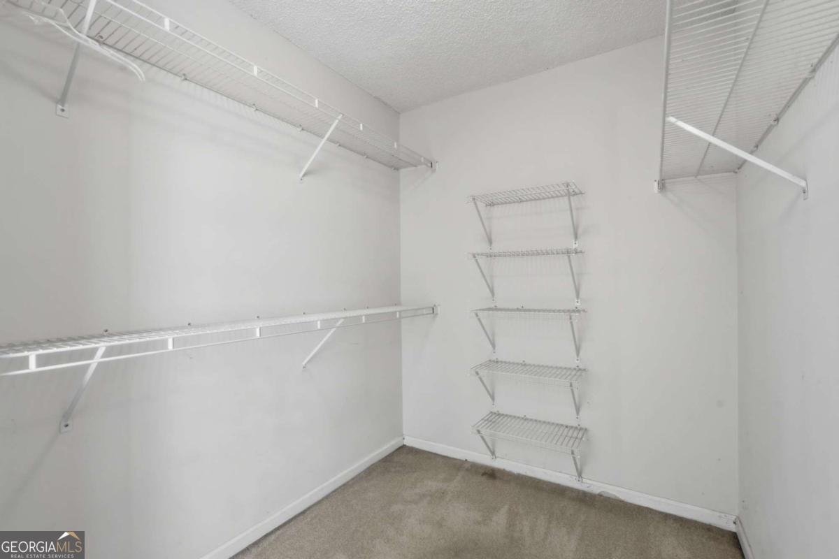 3840 Longlake Drive Property Photo 23