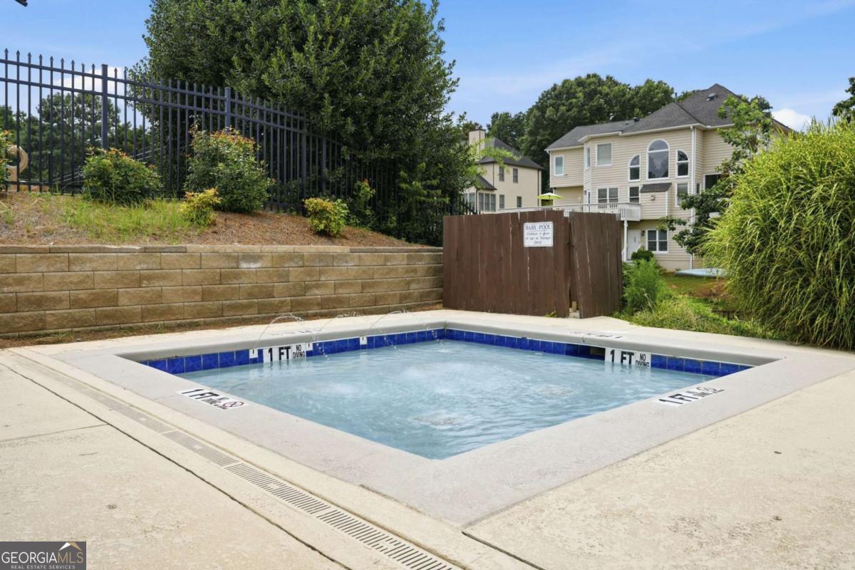 3840 Longlake Drive Property Photo 46