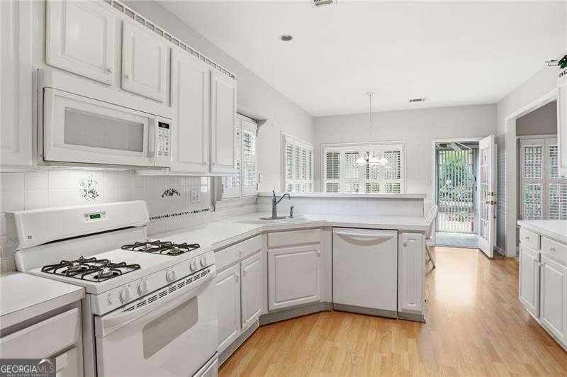 3923 Concord Walk Drive Se Property Photo 9