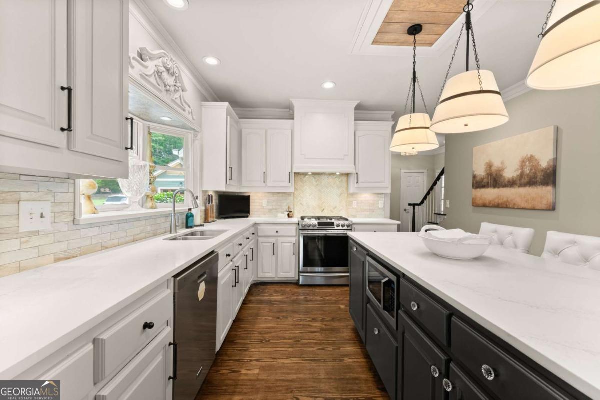 924 James Powers Road Property Photo 18