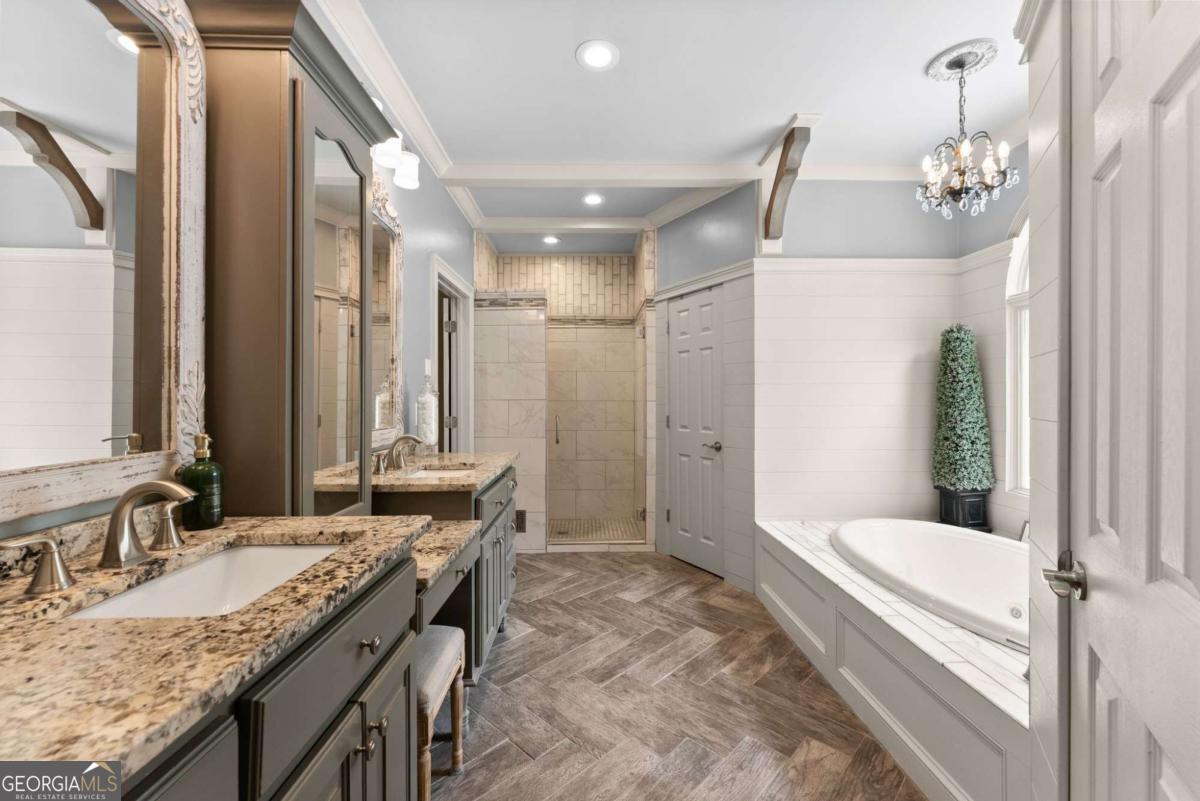 924 James Powers Road Property Photo 40