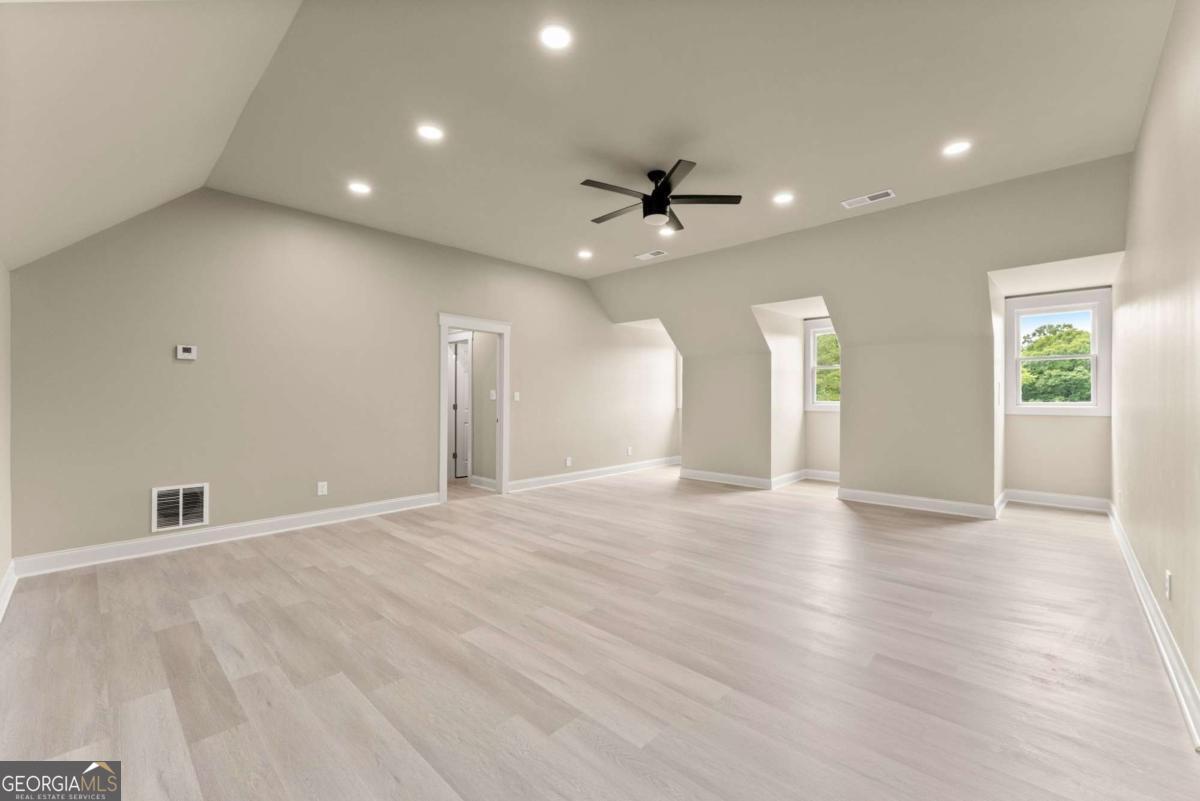 924 James Powers Road Property Photo 53