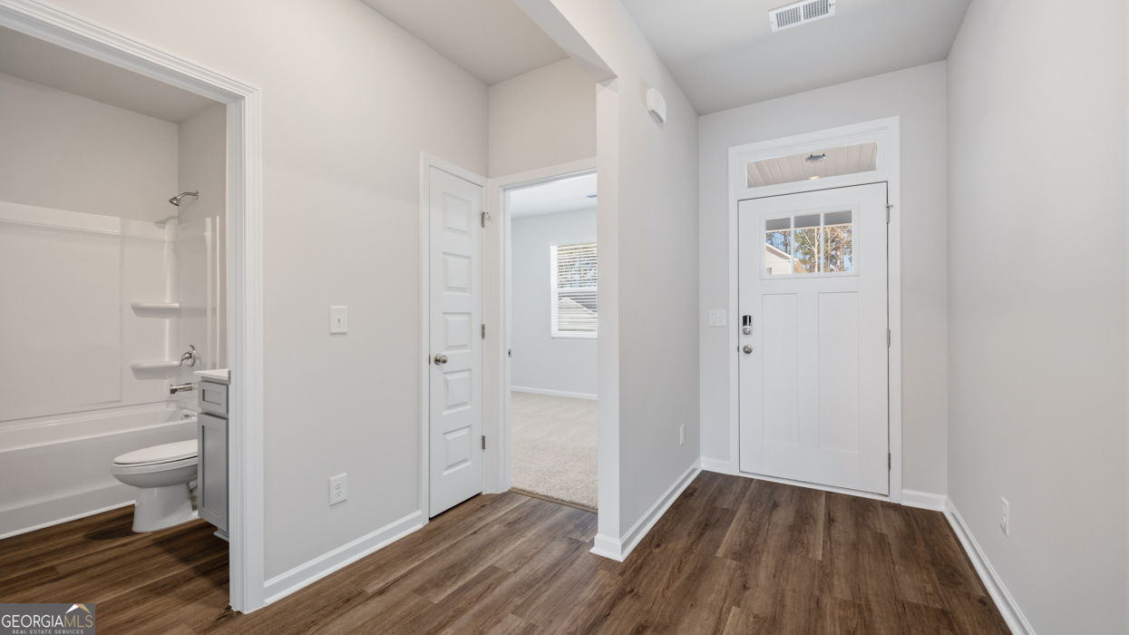 1110 Adirondac Way Property Photo 3