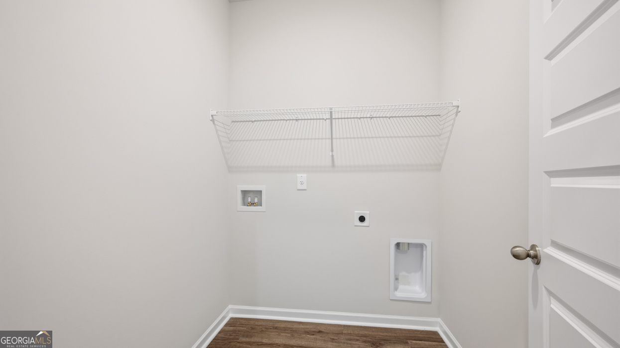 1110 Adirondac Way Property Photo 8