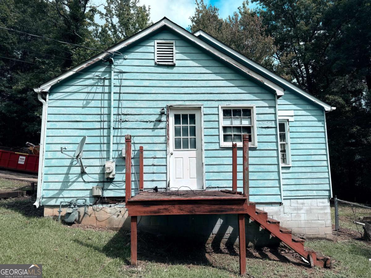 215 Polk Avenue Property Photo 7